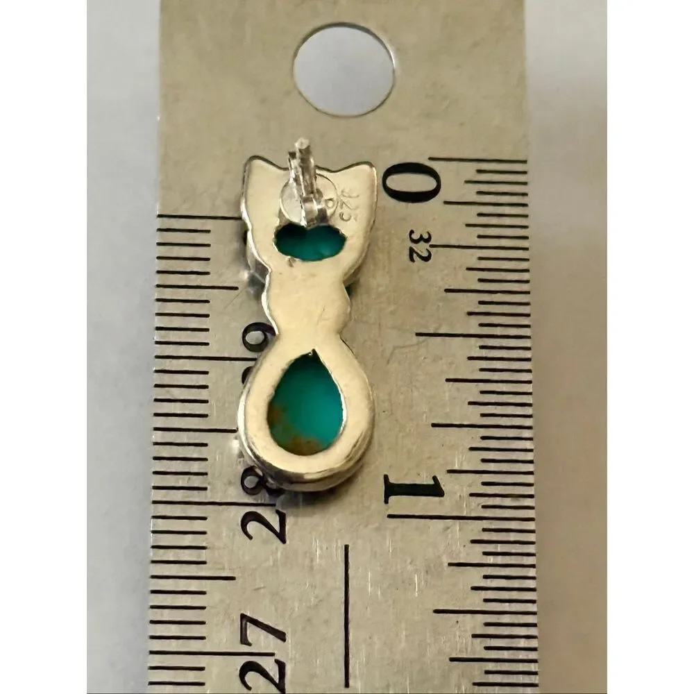 Kingman Turquoise Cat Earrings Cute Southwestern Kitty Sterling Silver Stud